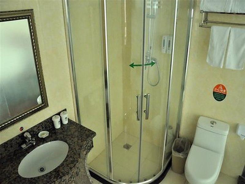 Greentree Inn Beijing Changping Shahe Metro Station Express Hotel Екстер'єр фото