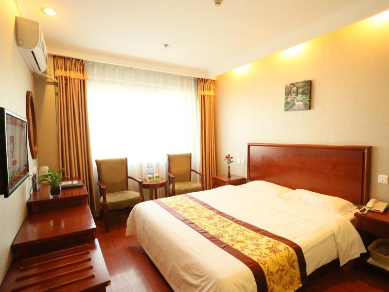 Greentree Inn Beijing Changping Shahe Metro Station Express Hotel Екстер'єр фото