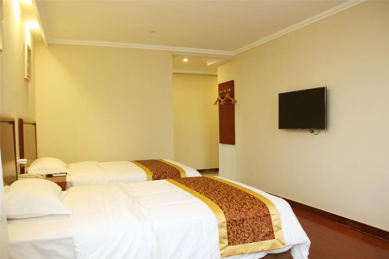 Greentree Inn Beijing Changping Shahe Metro Station Express Hotel Екстер'єр фото