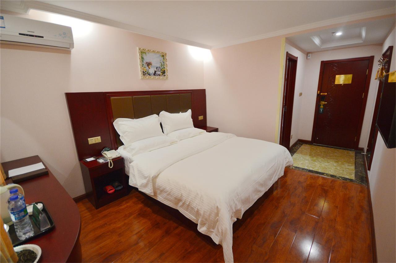 Greentree Inn Beijing Changping Shahe Metro Station Express Hotel Екстер'єр фото