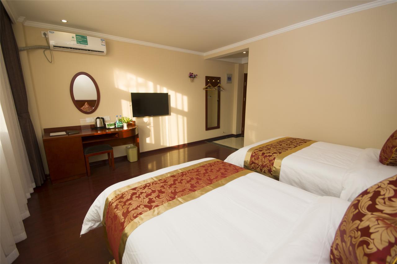 Greentree Inn Beijing Changping Shahe Metro Station Express Hotel Екстер'єр фото